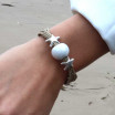 Bracelet de perles en céramique écru